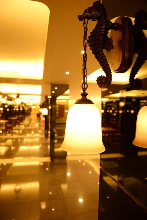 Emilia Hotel By Amazing - Palembang Ngoại thất bức ảnh